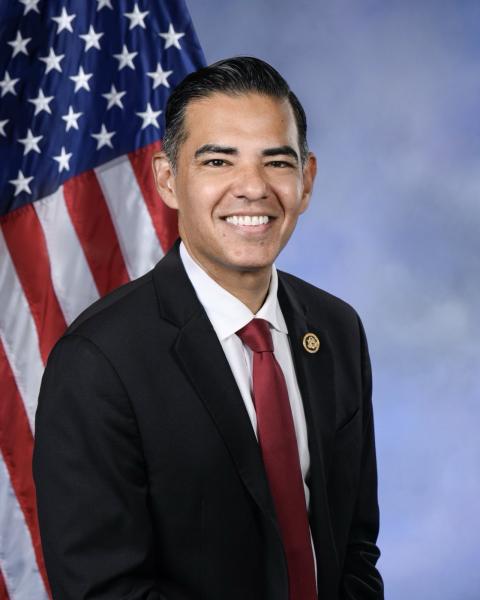 Portrait of Congressman Robert Garcia